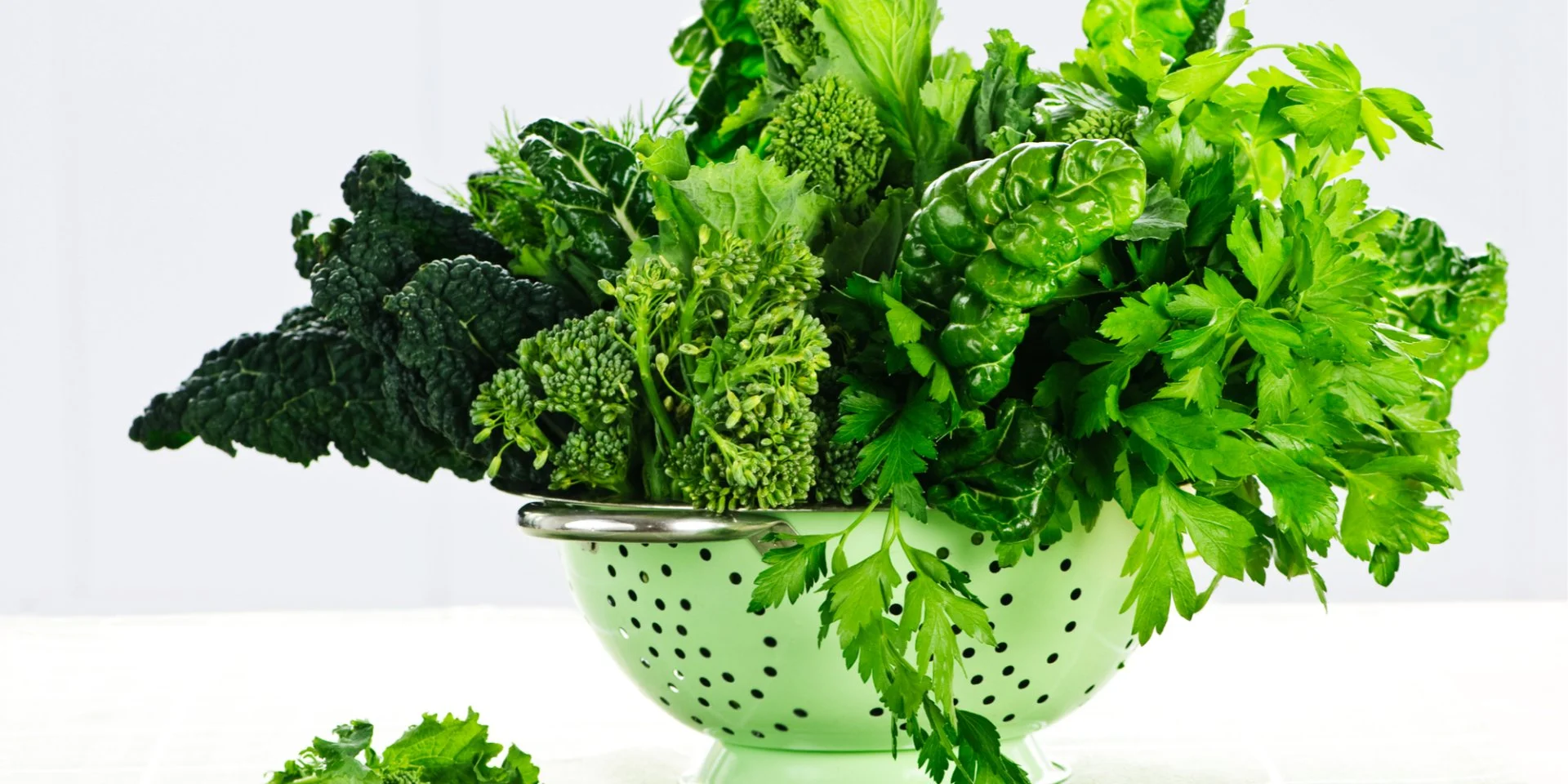 Vai trò của rau xanh trong chế độ ăn cân bằng và phòng ngừa bệnh tật post thumbnail image